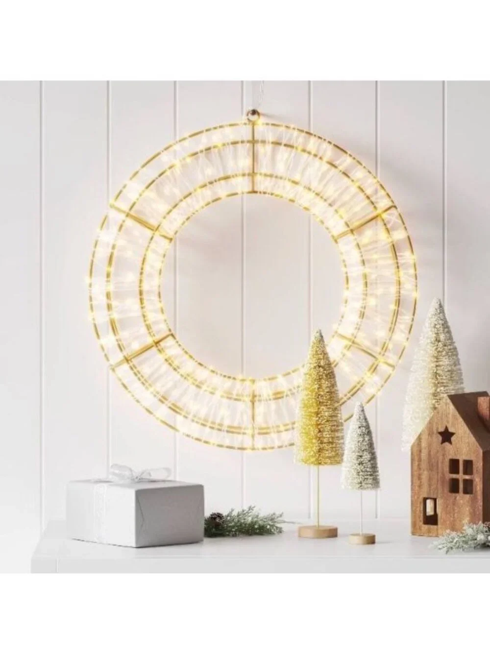 Target Christmas Hanging Wreath Twinkling Dewdrop Lights Warm White Wondershop™